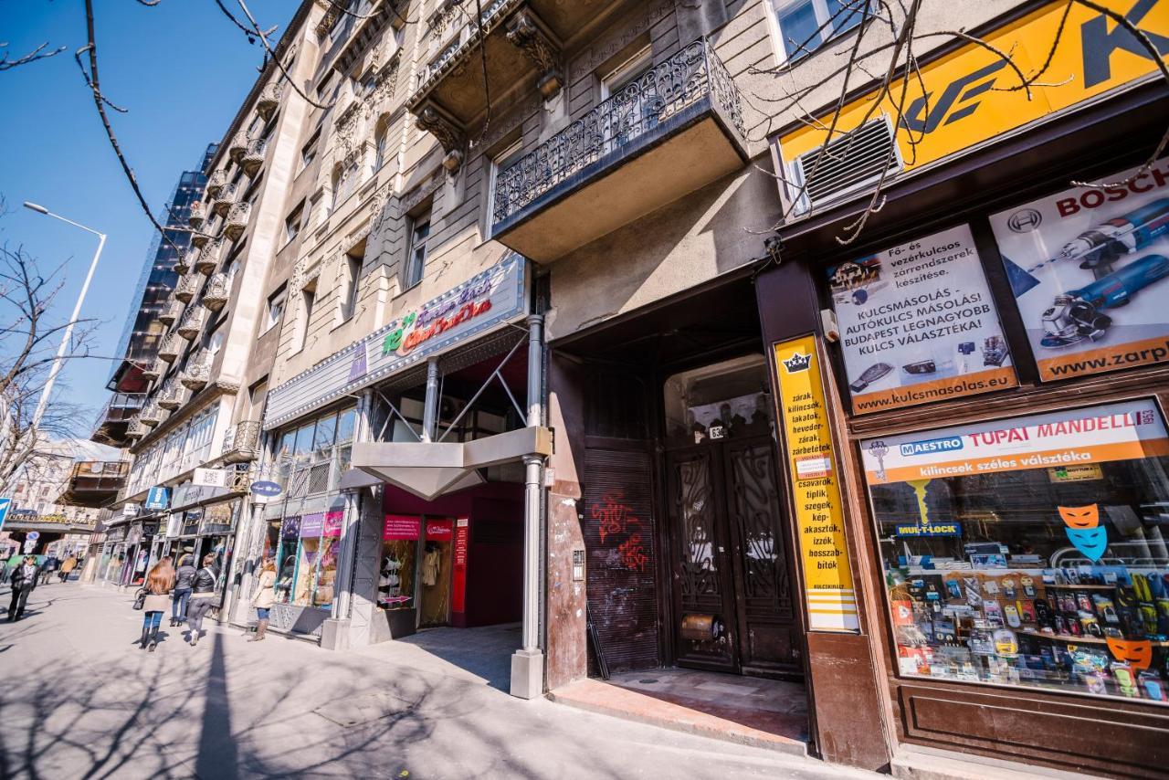 The Nest In Downtown Budapest Luaran gambar